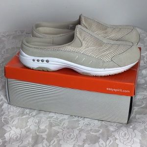 Easy Spirit | New in Box 9 1/2 Medium